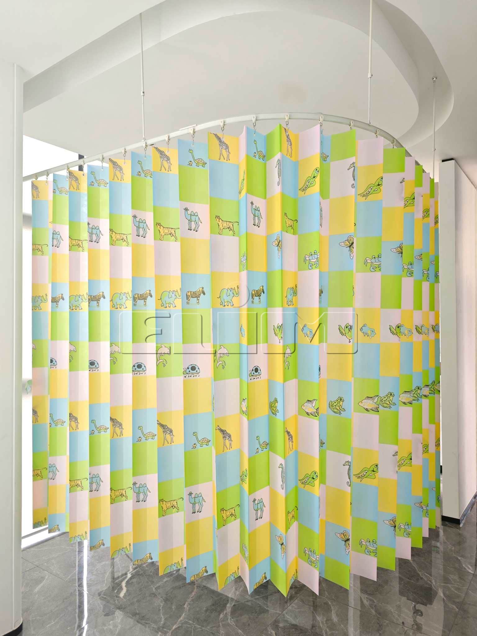 Jednorazowe zasłony do kabin dla szpitali i opieki zdrowotnej